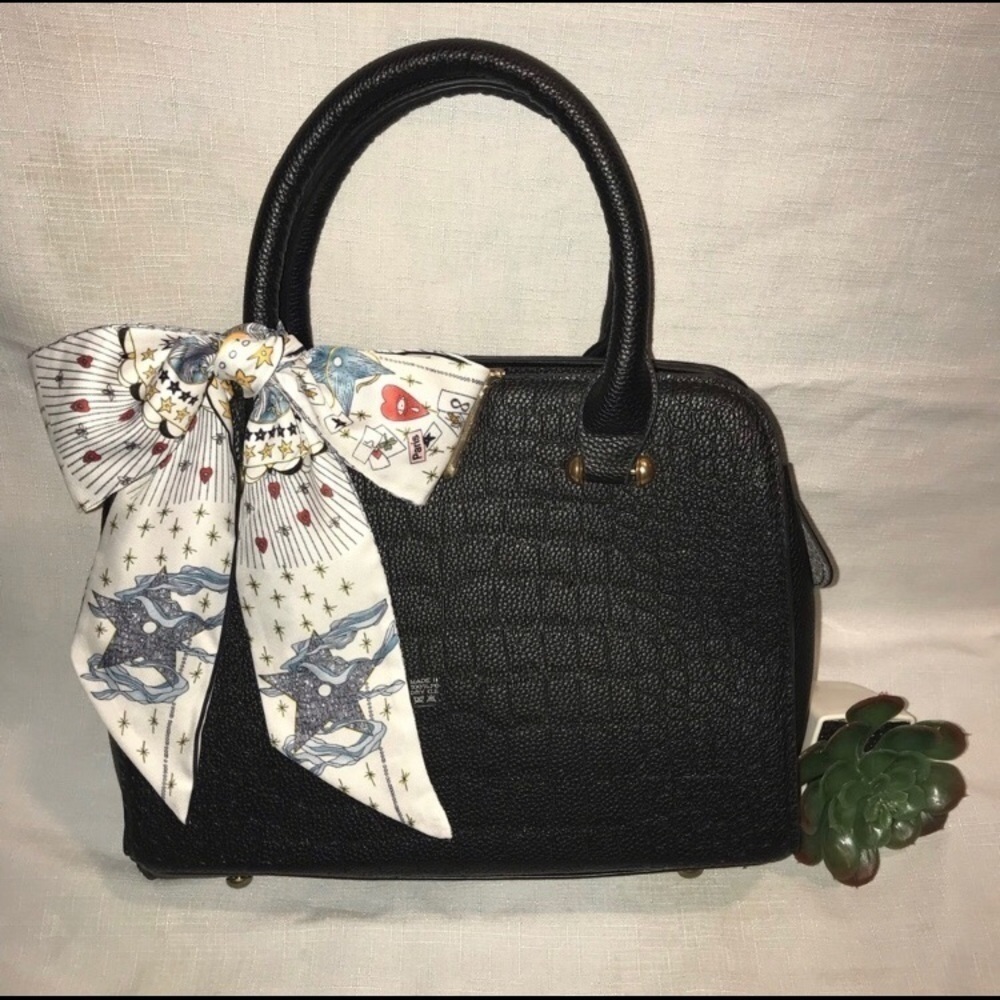 2 in 1 Twilly Star Purse Scarf